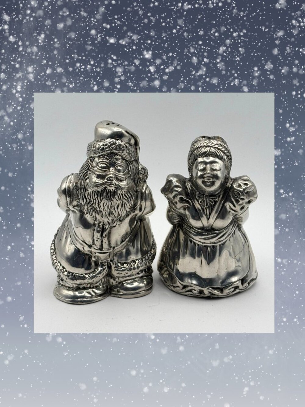 Kirk Stieff pewter Santa and Mrs. Claus salt and pepper shakers (#716)